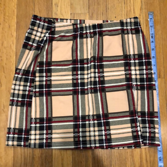 BOGO Shein Plaid Mini Skirt - Picture 1 of 5